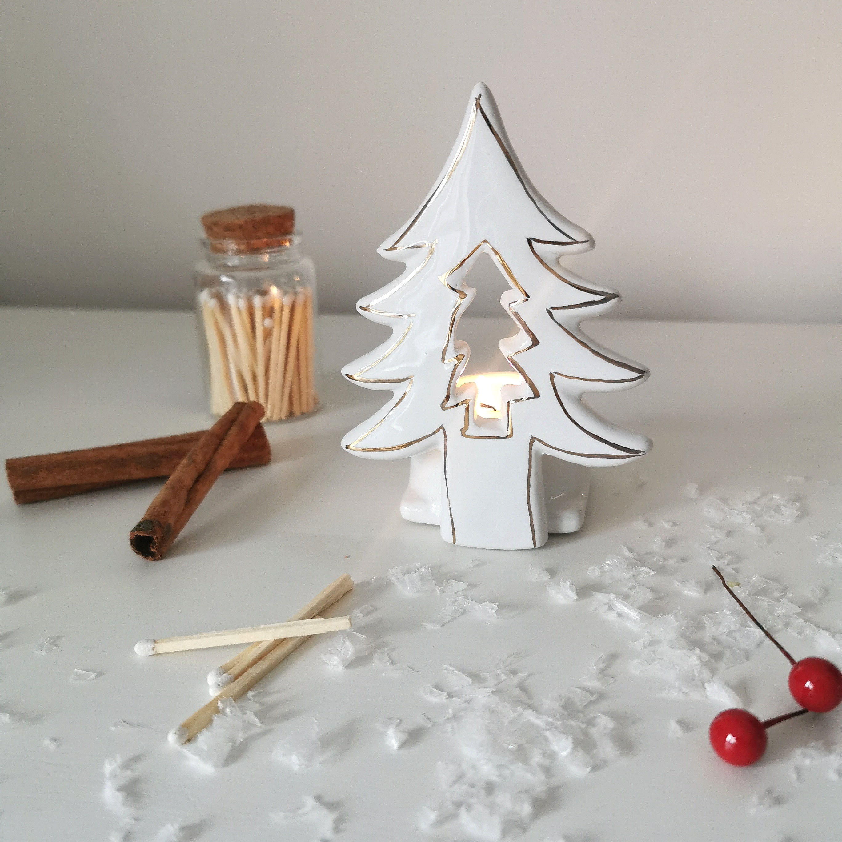 Star or Tree tealight holder