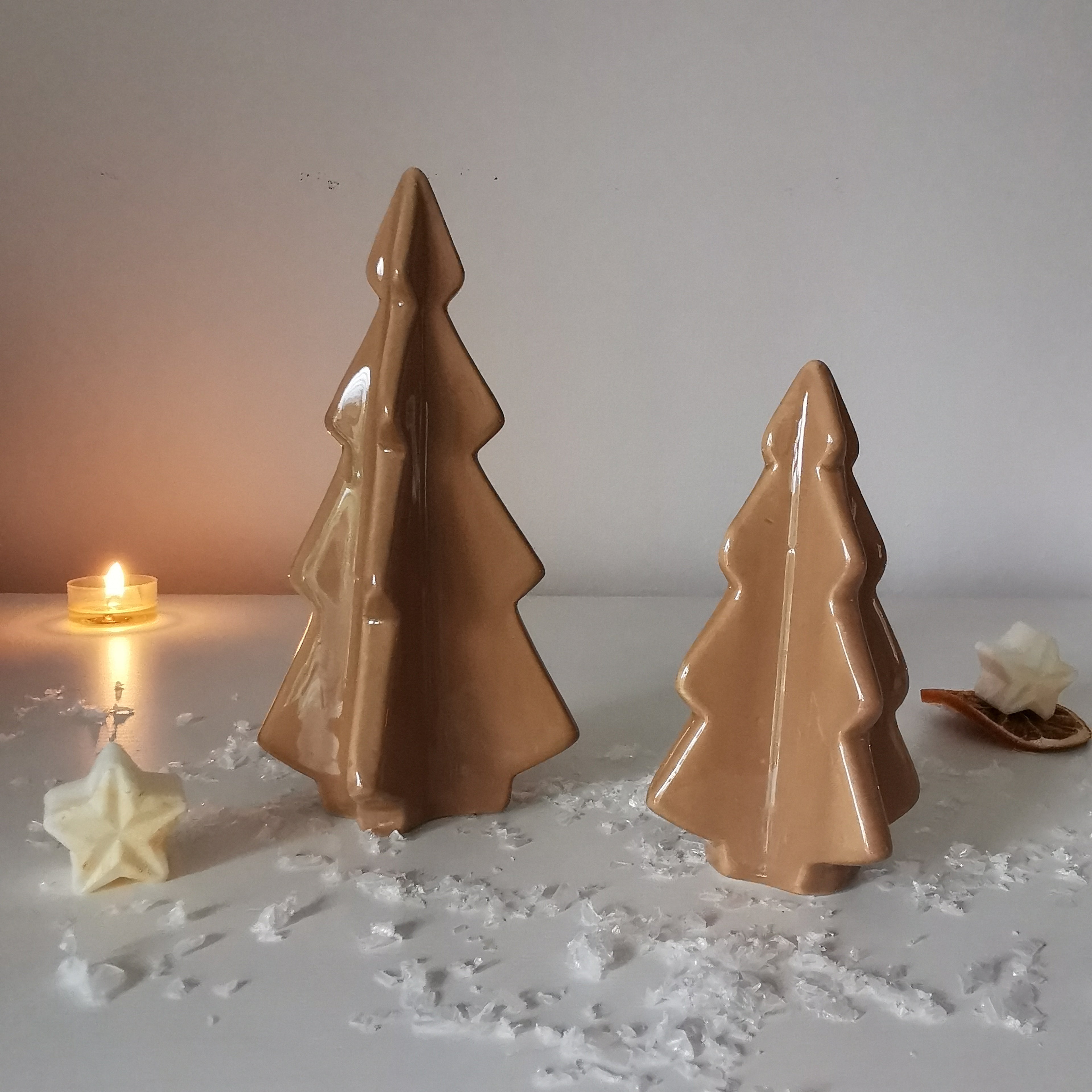 Glossy Natural Tree Ornaments