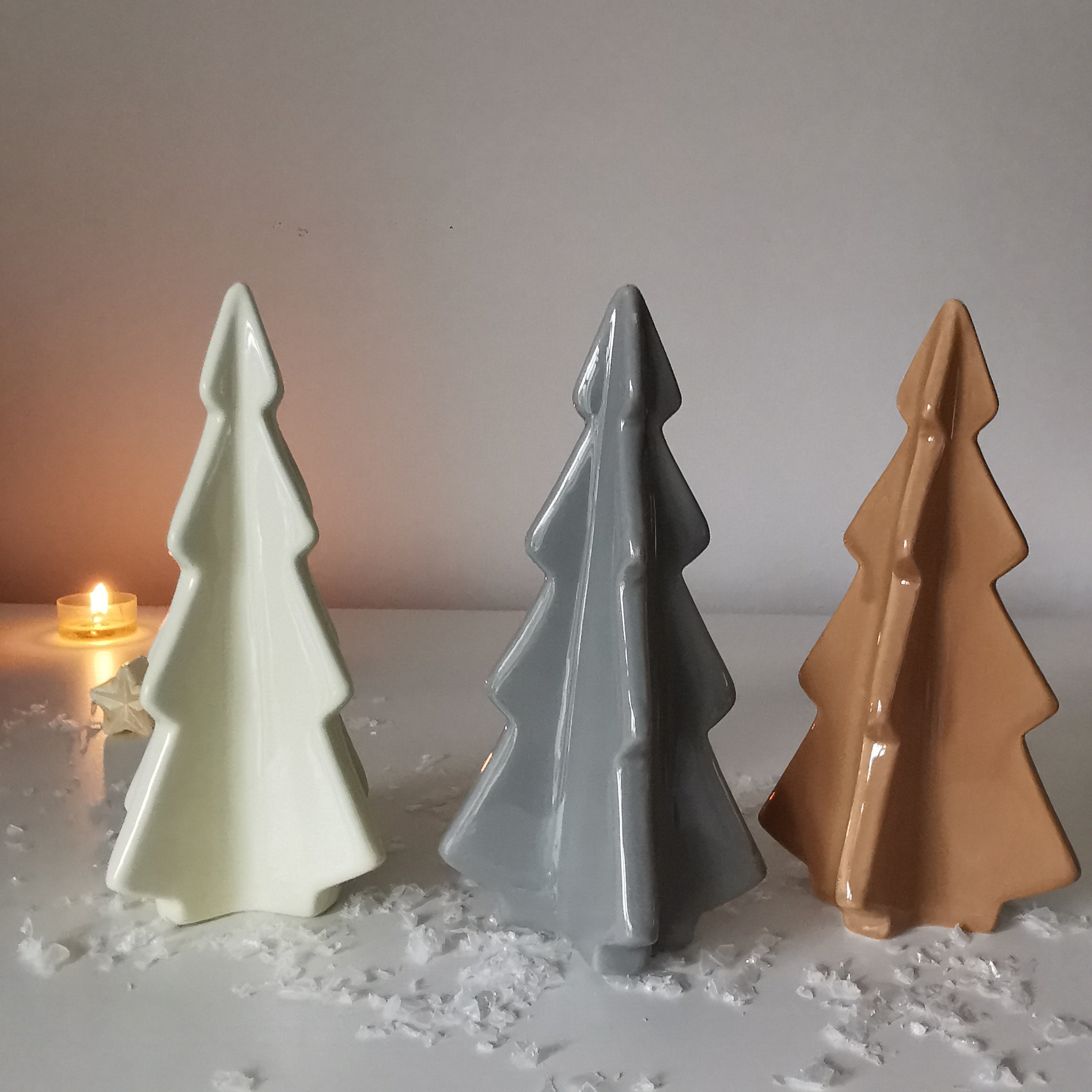 Glossy Natural Tree Ornaments