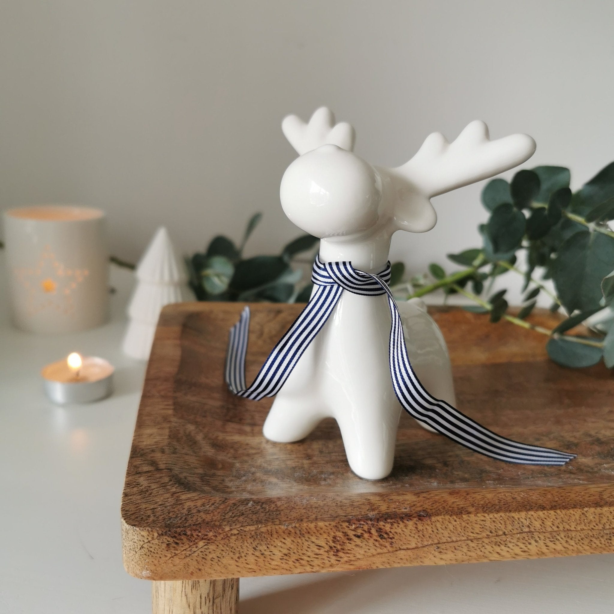 Minimalist Ceramic Reindeer Ornament