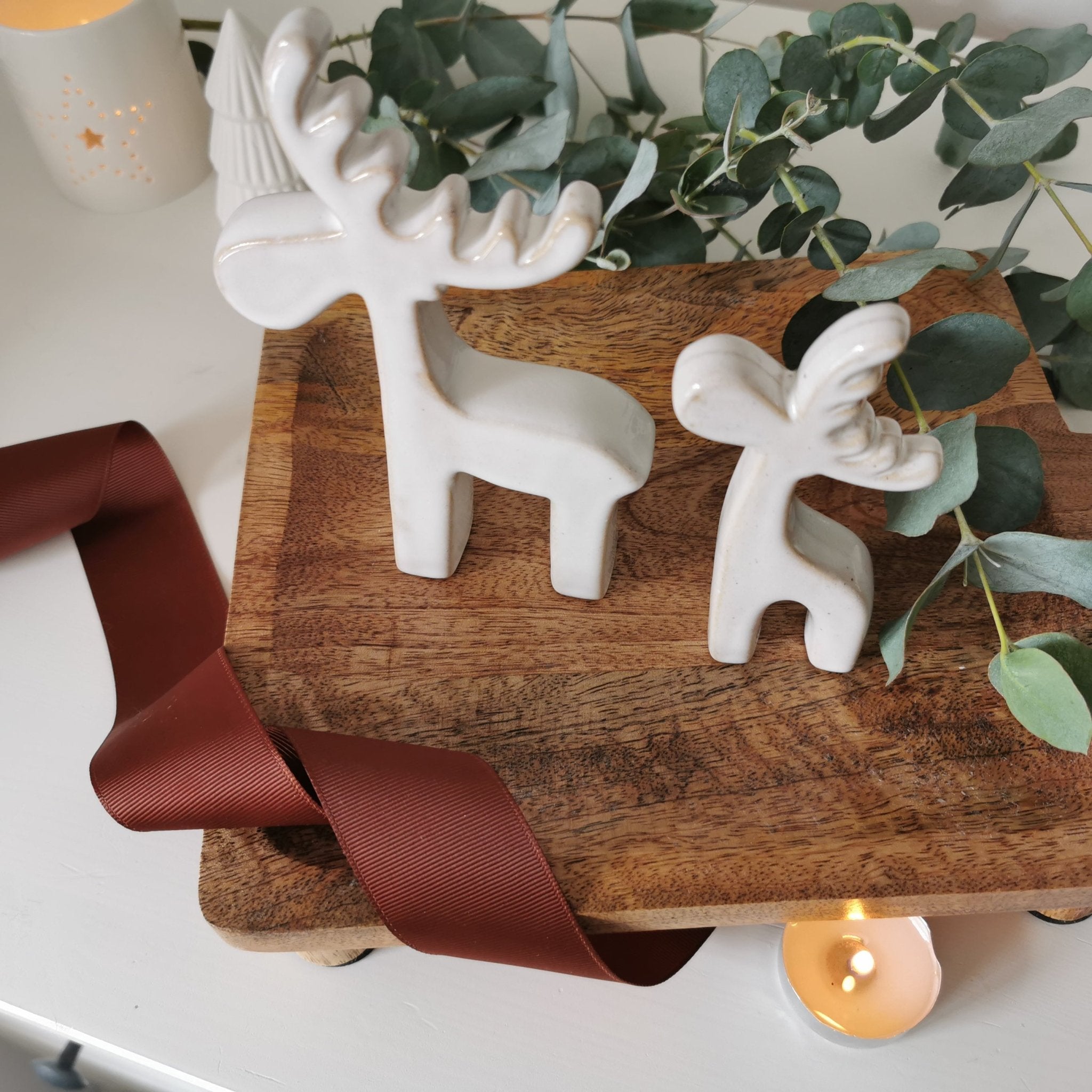 Contemporary Reindeer Minimalist Off White Christmas Decoration