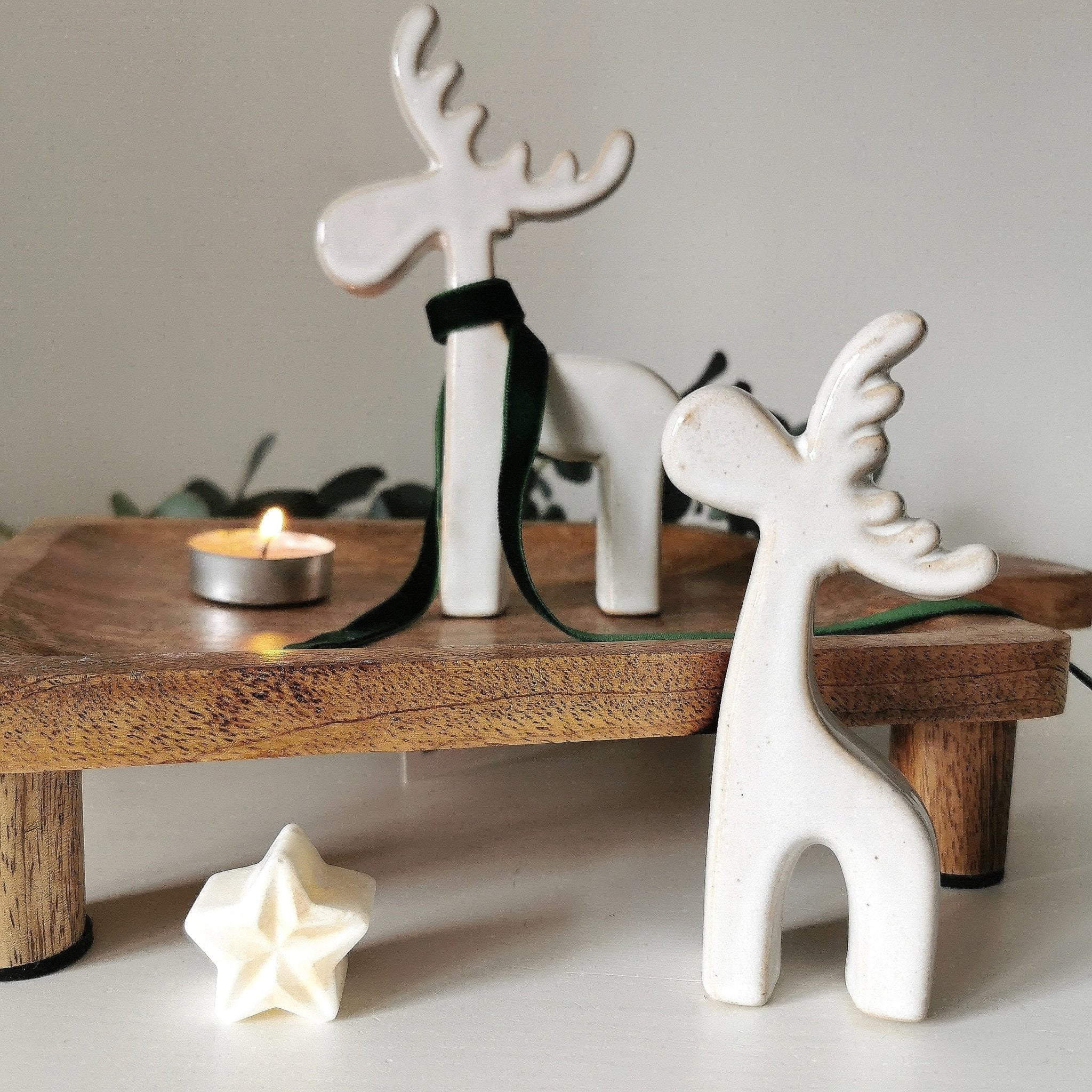 Contemporary Reindeer Minimalist Off White Christmas Decoration