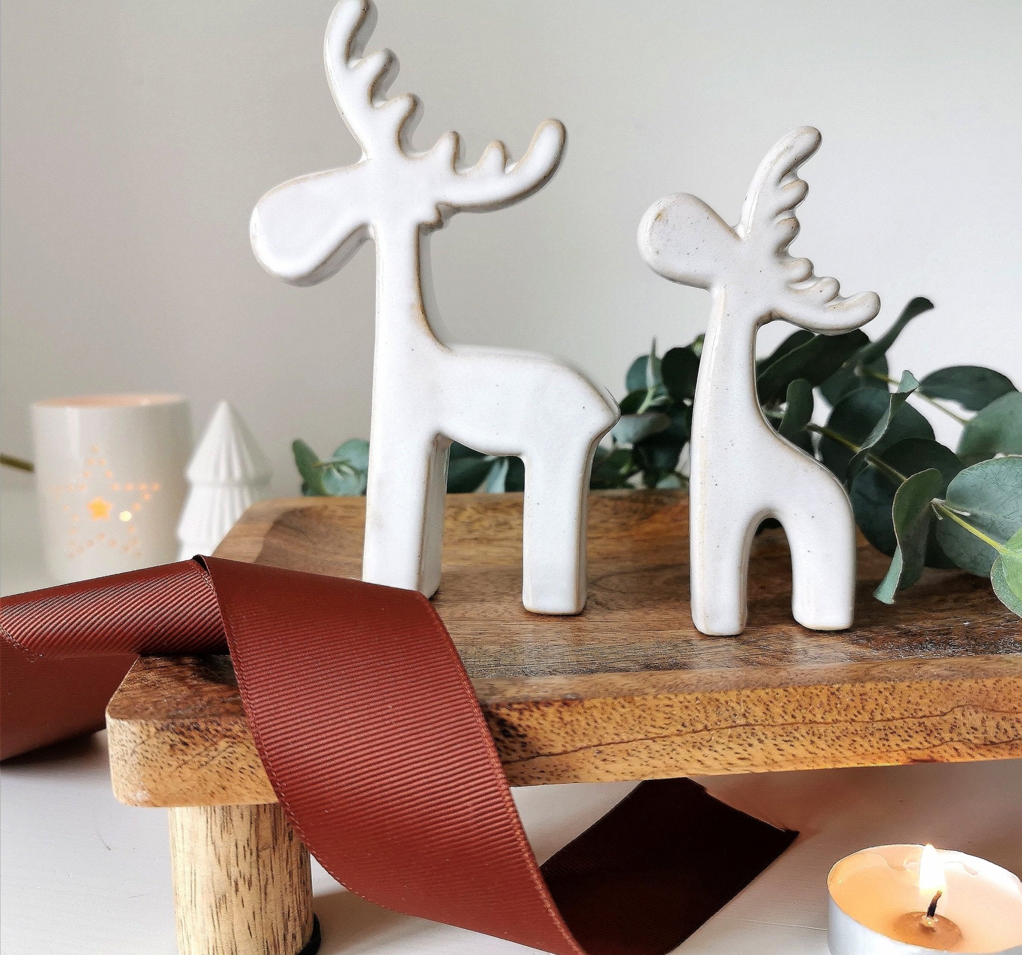 Contemporary Reindeer Minimalist Off White Christmas Decoration