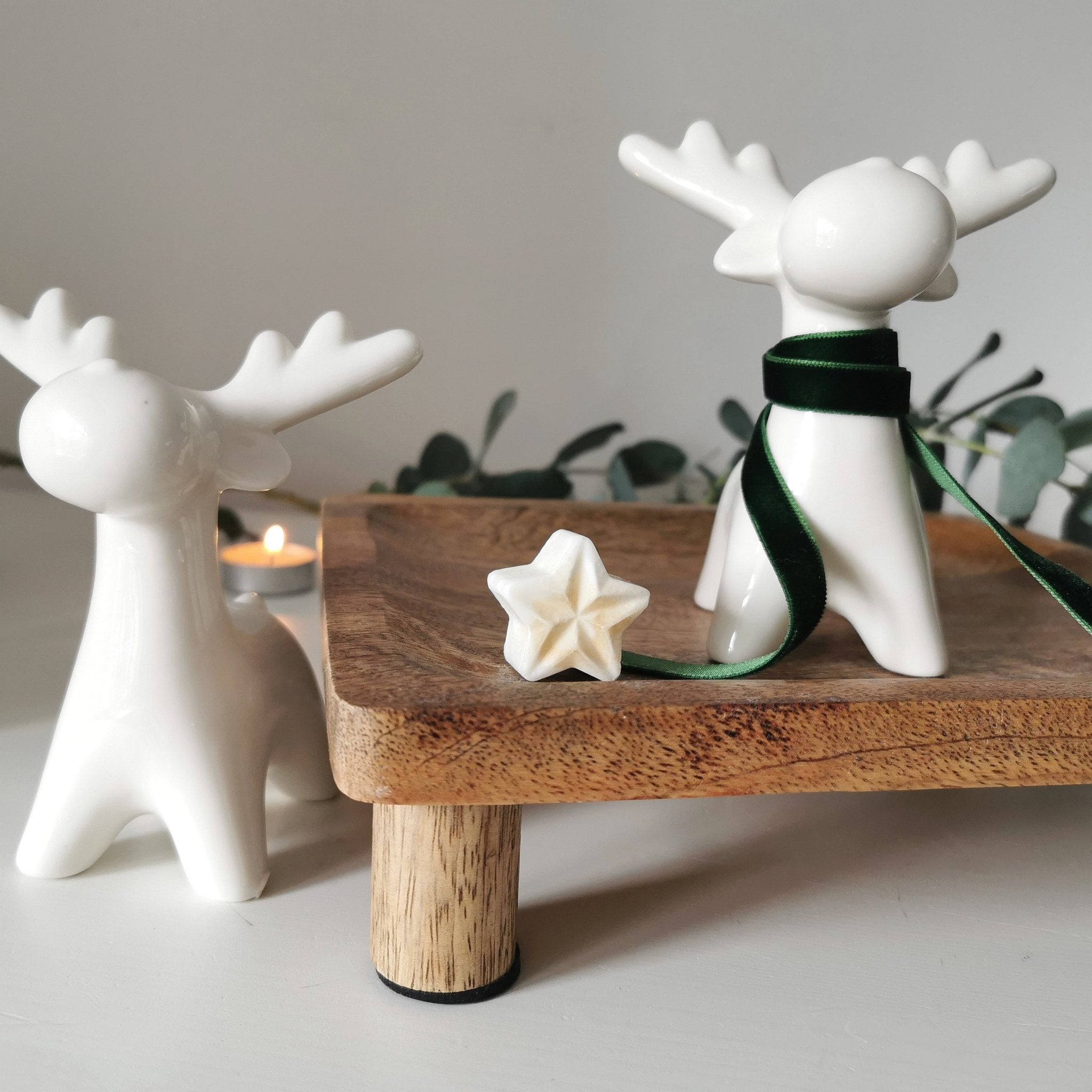 Minimalist Ceramic Reindeer Ornament